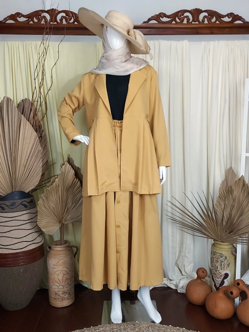 Outer Two Piece Arabian Mustard 2 mustard_2